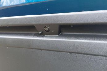 Peugeot 408 1.2 HYBRID Allure Fastback e-DSC6 Euro 6 (s/s) 5dr