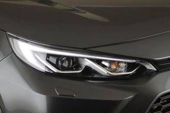 Suzuki Across 2.5 18.1kWh E-CVT 4WD Euro 6 (s/s) 5dr