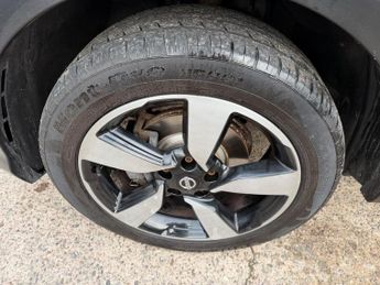 Nissan Qashqai 1.6 dCi N-Connecta XTRON 2WD Euro 6 (s/s) 5dr