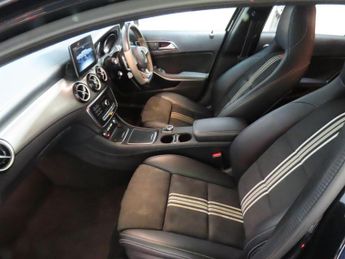 Mercedes-Benz A Class 2.1 A200d WhiteArt 7G-DCT Euro 6 (s/s) 5dr