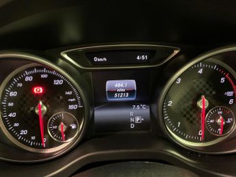 Mercedes-Benz A Class 2.1 A200d WhiteArt 7G-DCT Euro 6 (s/s) 5dr