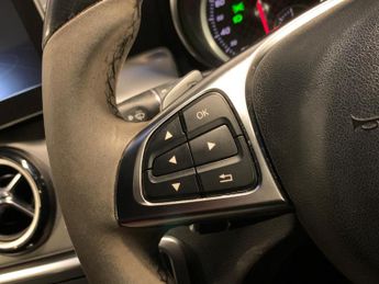 Mercedes-Benz A Class 2.1 A200d WhiteArt 7G-DCT Euro 6 (s/s) 5dr