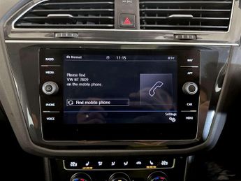 Volkswagen Tiguan 2.0 TDI SE Navigation SUV 5dr Diesel Manual 4Motion Euro 6 (s/s)