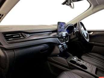 Ford Kuga 2.5 Duratec 14.4kWh Vignale SUV 5dr Petrol Plug-in Hybrid CVT Eu