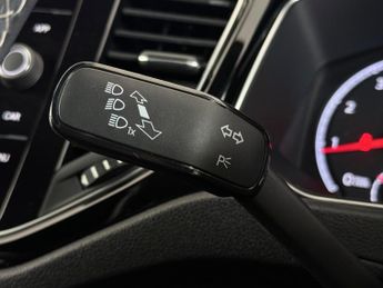 Volkswagen T-Roc 1.5 TSI EVO Black Edition DSG Euro 6 (s/s) 5dr