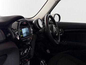 MINI Hatch 1.5 Cooper Steptronic Euro 6 (s/s) 5dr