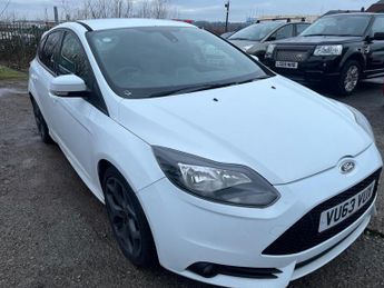 Ford Focus 2.0T EcoBoost ST-2 Euro 5 (s/s) 5dr