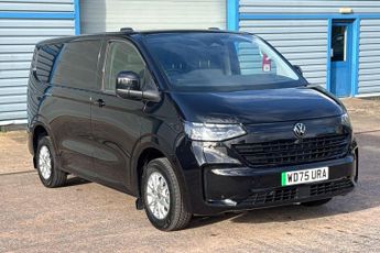Volkswagen Transporter T32 Commerce Pro SWB 218 PS 65 kWh Electric 1sp Automatic