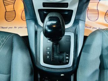 Ford Fiesta 1.4 Zetec 5dr