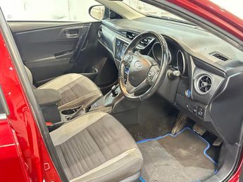 Toyota Auris 1.8 VVT-h Icon CVT Euro 6 (s/s) 5dr (Safety Sense)