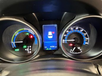 Toyota Auris 1.8 VVT-h Icon CVT Euro 6 (s/s) 5dr (Safety Sense)