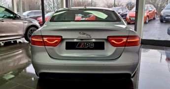 JAGUAR XE 2.0d Prestige Saloon 4dr Diesel Auto Euro 6 (s/s) (163 ps) £20TA