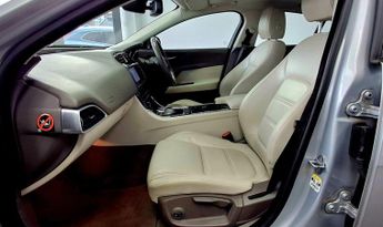 JAGUAR XE 2.0d Prestige Saloon 4dr Diesel Auto Euro 6 (s/s) (163 ps) £20TA