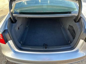 Audi A6 Saloon 3.0 TDI V6 S line Multitronic Euro 5 (s/s) 4dr