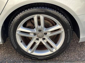 Audi A6 Saloon 3.0 TDI V6 S line Multitronic Euro 5 (s/s) 4dr