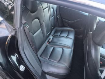 Tesla Model 3 Standard Range Plus Auto RWD 4dr