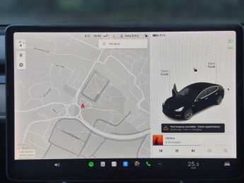 Tesla Model 3 Standard Range Plus Auto RWD 4dr
