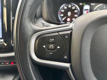 Volvo XC60 2.0 D4 Momentum Pro Auto AWD Euro 6 (s/s) 5dr