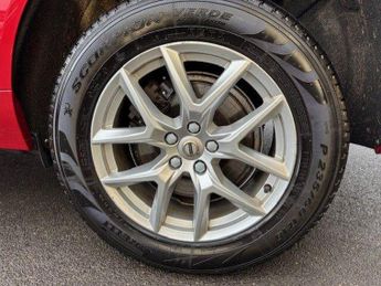 Volvo XC60 2.0 D4 Momentum Pro Auto AWD Euro 6 (s/s) 5dr