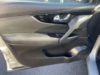 Nissan Qashqai 1.3 DIG-T Acenta Premium SUV 5dr Petrol DCT Auto Euro 6 (s/s) (1