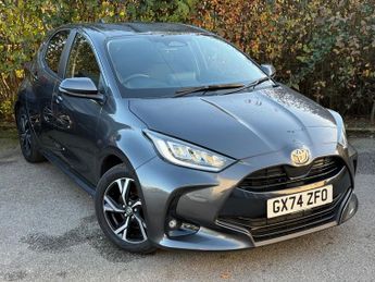 Toyota Yaris 1.5 VVT-h Design E-CVT Euro 6 (s/s) 5dr
