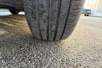 Toyota C-HR 1.8 VVT-h Dynamic CVT Euro 6 (s/s) 5dr