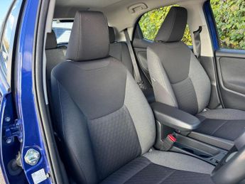 Toyota Yaris 1.5 VVT-h Icon E-CVT Euro 6 (s/s) 5dr