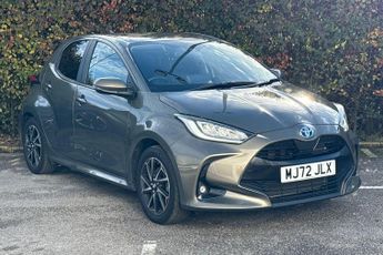 Toyota Yaris 1.5 VVT-h Design E-CVT Euro 6 (s/s) 5dr