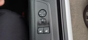 Citroen Dispatch 2.2 VTR M Crew Van Double Cab 6dr Diesel Auto 8 MWB Euro 6 (s/s)