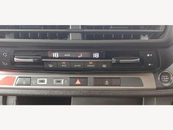 Citroen Dispatch 2.2 VTR M Crew Van Double Cab 6dr Diesel Auto 8 MWB Euro 6 (s/s)