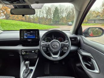 Toyota Yaris 1.5 VVT-h Icon E-CVT Euro 6 (s/s) 5dr