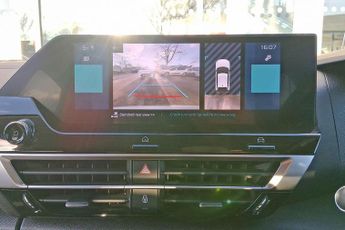 Citroen e-C4 50kWh Shine Plus Auto 5dr (7.4kW Charger)