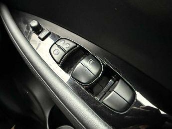 Nissan LEAF 110kW Tekna 39kWh 5dr Auto