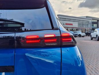 Peugeot E-2008 50kWh GT SUV 5dr Electric Auto (7kW Charger) (136 ps)