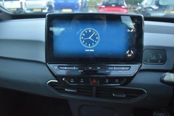 Volkswagen ID.3 Pro Performance 58kWh Life Auto 5dr