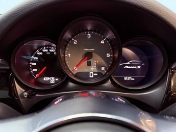Porsche Macan 3.0 TD V6 S PDK 4WD Euro 6 (s/s) 5dr
