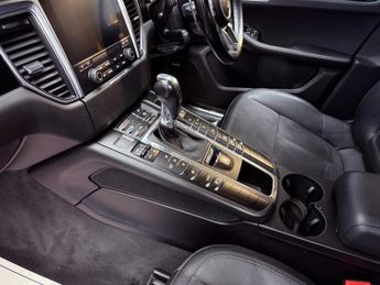 Porsche Macan 3.0 TD V6 S PDK 4WD Euro 6 (s/s) 5dr