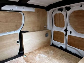 Nissan Townstar 45kWh Tekna Panel Van 6dr Electric Auto L1 (122 ps)