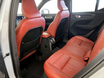 Volvo XC40 1.5h T4 Recharge 10.7kWh Inscription Auto Euro 6 (s/s) 5dr