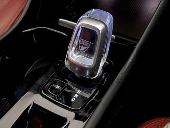 Volvo XC40 1.5h T4 Recharge 10.7kWh Inscription Auto Euro 6 (s/s) 5dr