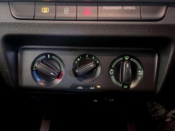 Skoda Fabia 1.0 Colour Edition Hatchback 5dr Petrol Manual Euro 6 (s/s) (60 