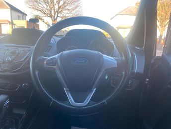 Ford B-Max 1.6 Zetec Powershift Euro 5 5dr