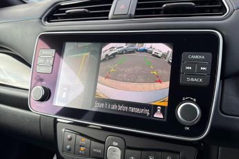 Nissan LEAF (110kW) N-Connecta (39kWh)