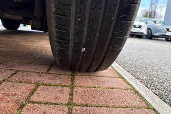 Nissan Qashqai 1.3 DIG-T (158ps) Acenta Premium