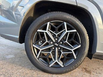 Hyundai Tucson 1.6h T-GDi Hybrid N-Line S 5dr Automatic