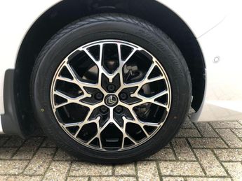 Citroen Dispatch 2.2 VTR M Crew Van Auto 8 MWB Euro 6 (s/s) 6dr