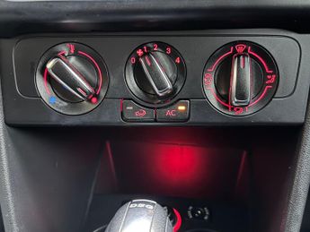 Volkswagen Polo 1.2 TSI Hatchback 5dr Petrol Automatic