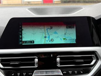 BMW 3 Series 2.0 320d SE Auto Euro 6 (s/s) 4dr