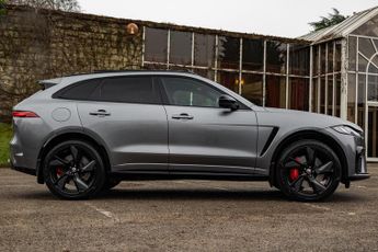 Jaguar F-PACE 5.0 P550 V8 SVR Quickshift AWD Euro 6 (s/s) 5dr