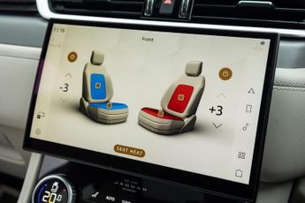 Jaguar F-PACE 5.0 P550 V8 SVR Quickshift AWD Euro 6 (s/s) 5dr